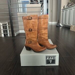 Frye Women's Brown Heeled Boots